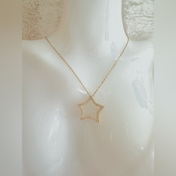 None Jewelry - Dainty Star with Zirconia Stone Necklace. 💛 Real 18 Karat Solid Gold Jewelry 💛